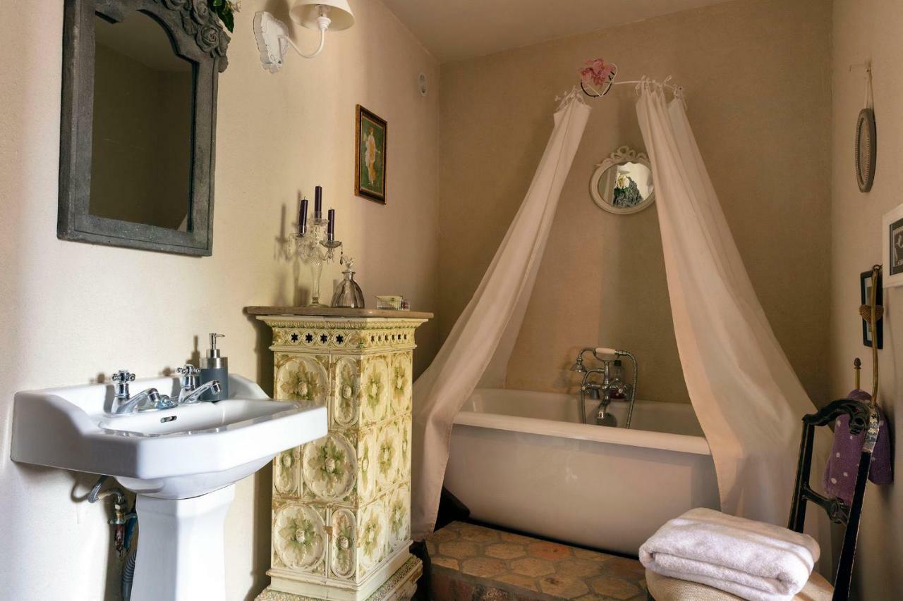 Maison D'Hotes A L'Ombre Bleue Mittainville Bagian luar foto